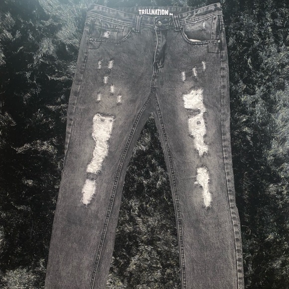 Jeans - Picture 1 of 5